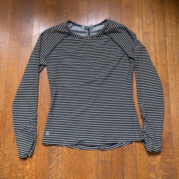 Athleta Gardenia Grove Rash guard Long Sleeve Striped Top Size Small EUC - Picture 3 of 11